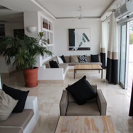 Club Sardinia Otel 4*