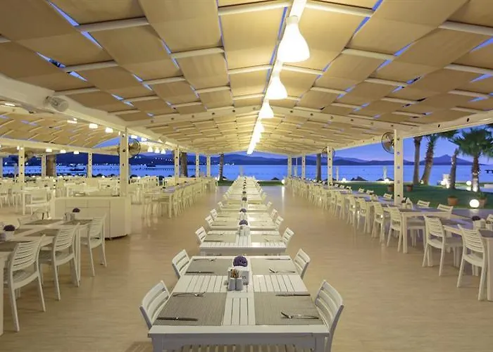 Club Sardinia Hotel 4*